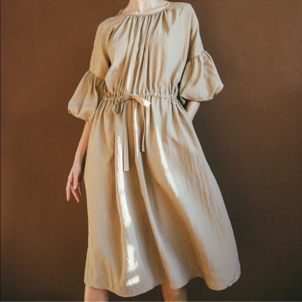 Deveaux New York Riley Beige Midi Dress Puff Sleeve Ruched Drawstring Waist L